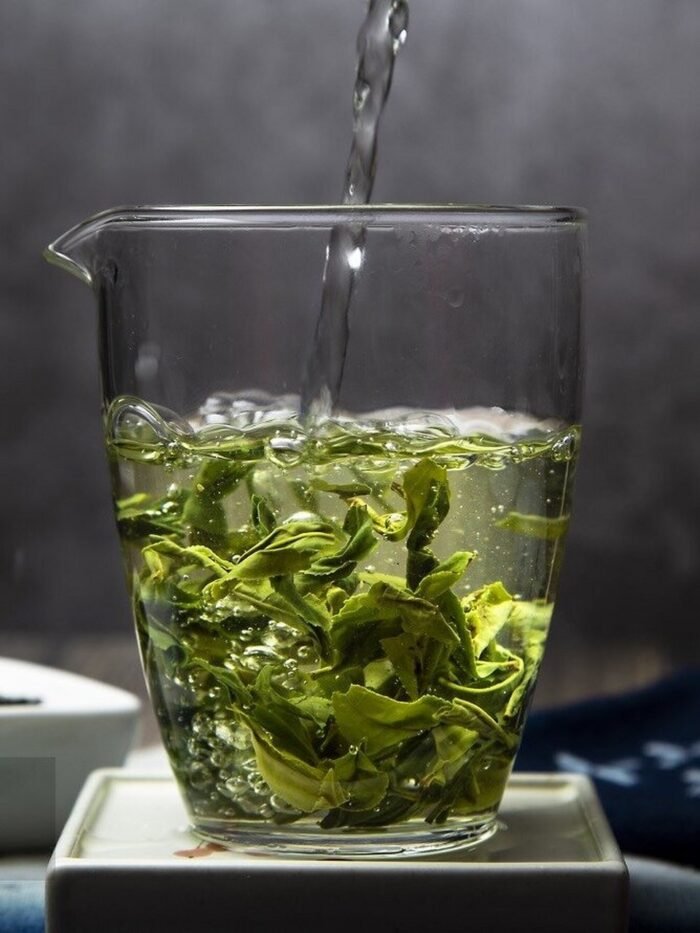 Lu'an Guapian Green Tea is a famous traditional Chinese tea and one of the top ten famous teas in China. It was an imperial tea in the Qing Dynasty.  