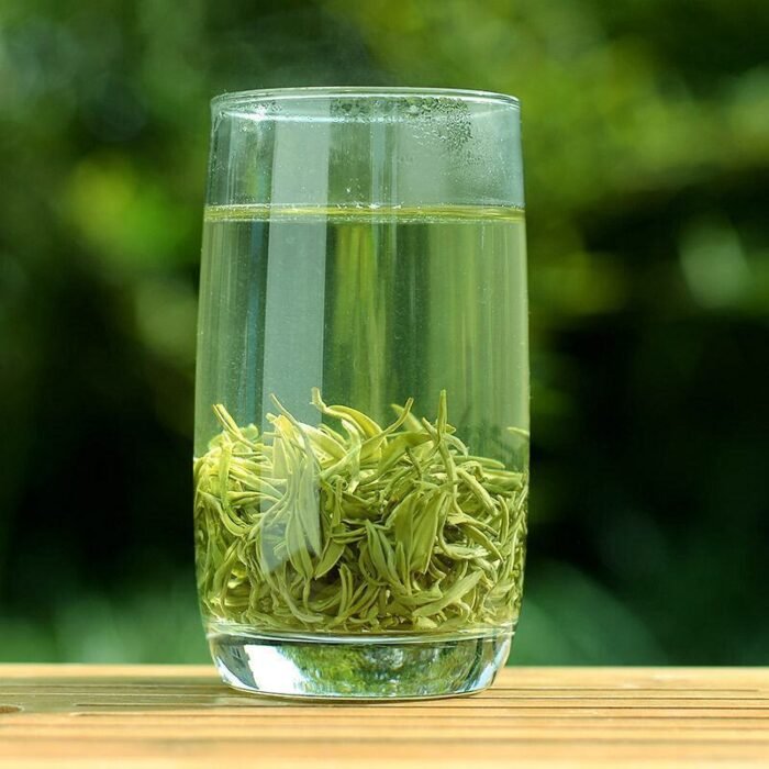 Wild old tree Biluochun green tea
