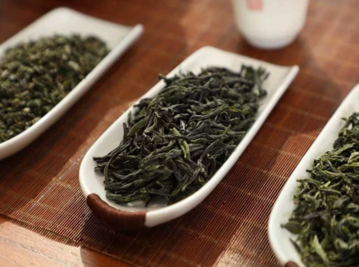 Lu'an Guapian Green Tea is a famous traditional Chinese tea and one of the top ten famous teas in China. It was an imperial tea in the Qing Dynasty.  