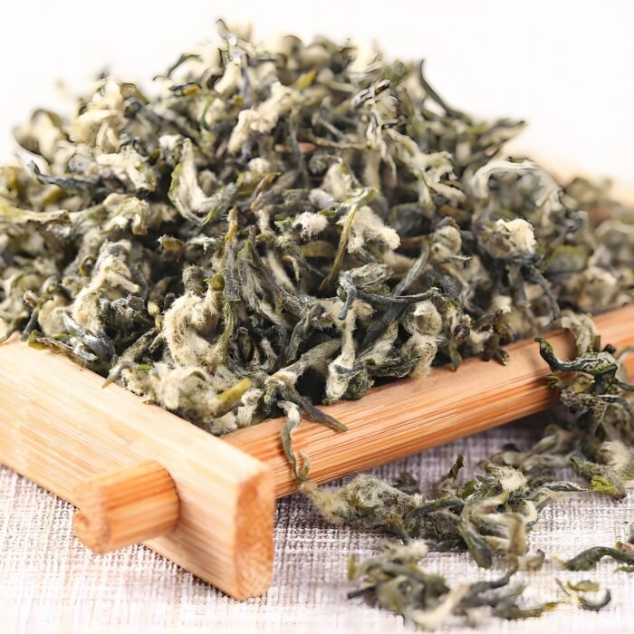 Wild old tree Biluochun green tea
