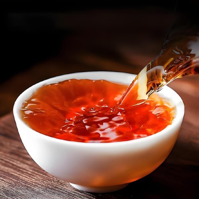 Lao Banzhang Ancient Tree Pu'er Black Tea, Pu'er Black Tea Tea King