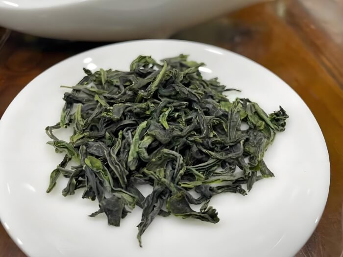 Lu'an Guapian Green Tea is a famous traditional Chinese tea and one of the top ten famous teas in China. It was an imperial tea in the Qing Dynasty.  